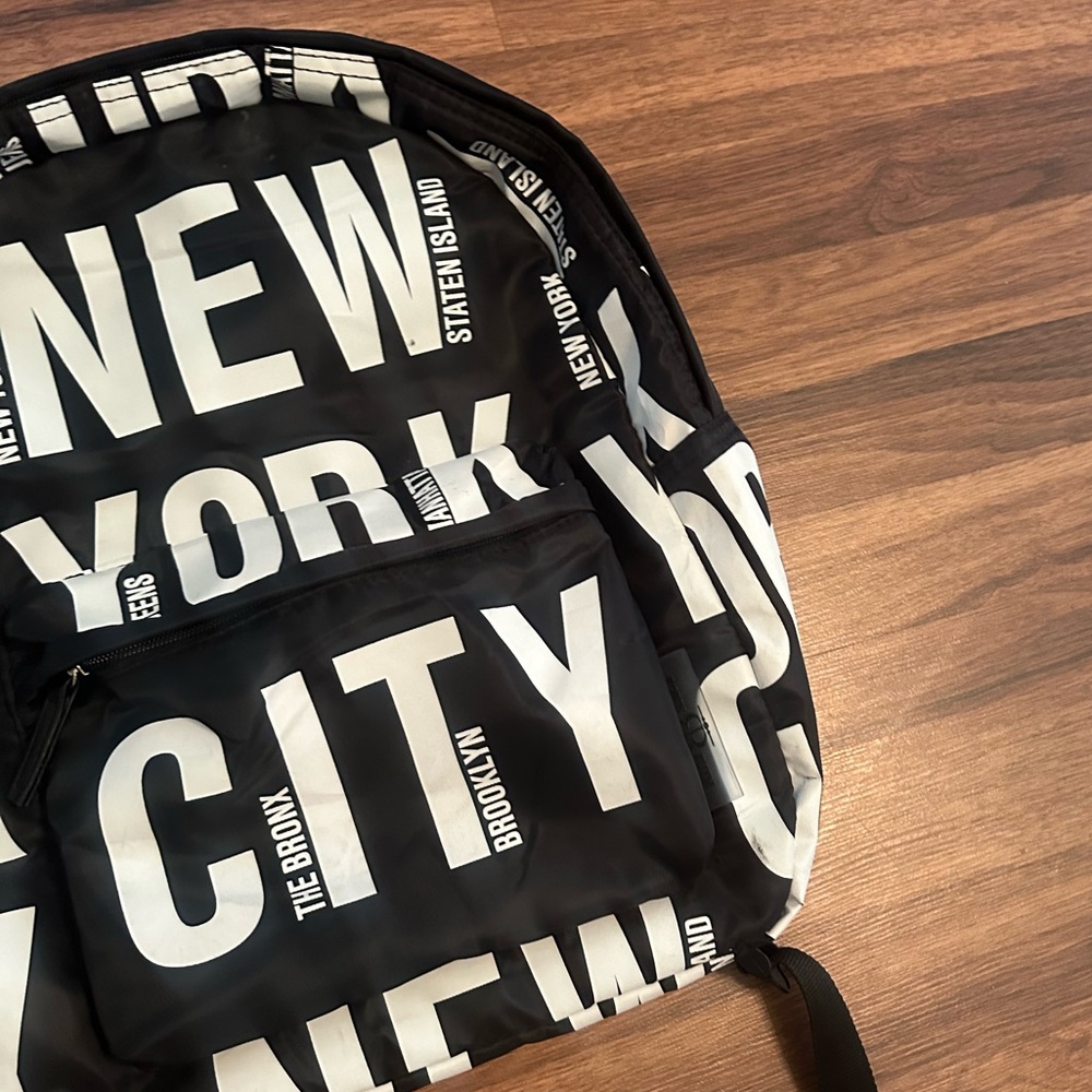 Robin Ruth “New York City” Backpack - Picture 9 of 15